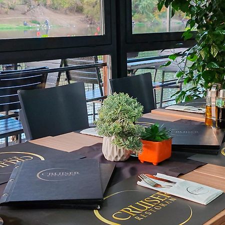 Cruiser Restoran Чуприя Экстерьер фото